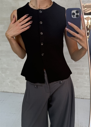 Reynard strik vest Sort Object 